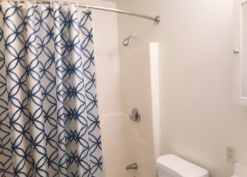 Pinehaven Villas Bathroom